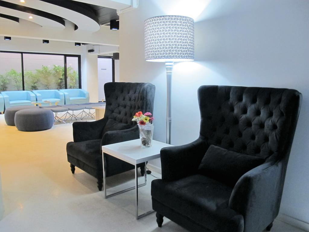 Sunny Residence Banguecoque Exterior foto